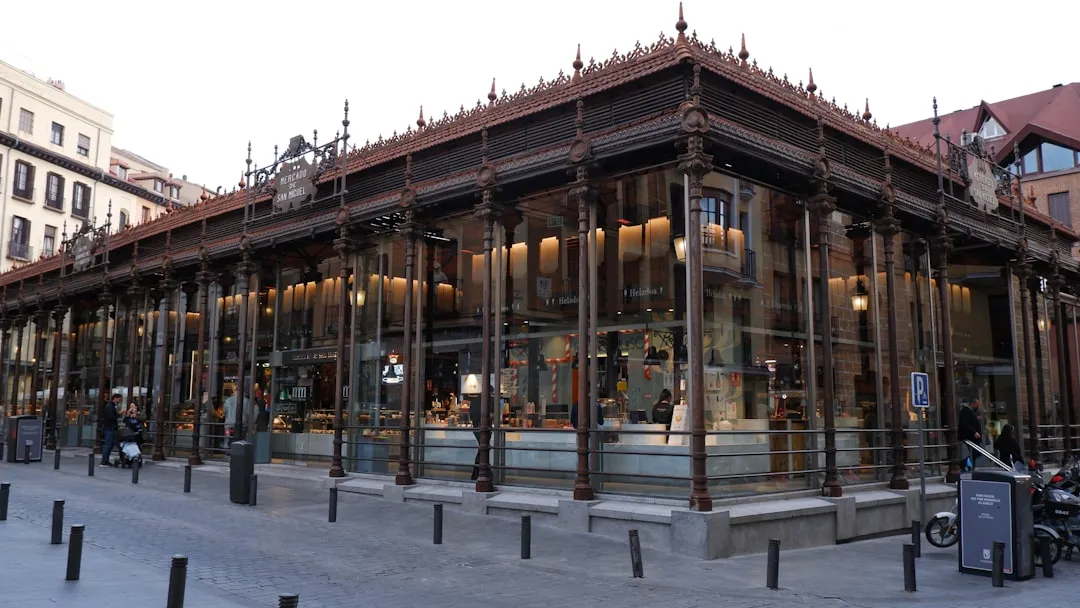 Choosing the Right Visa for Moving to Spain
